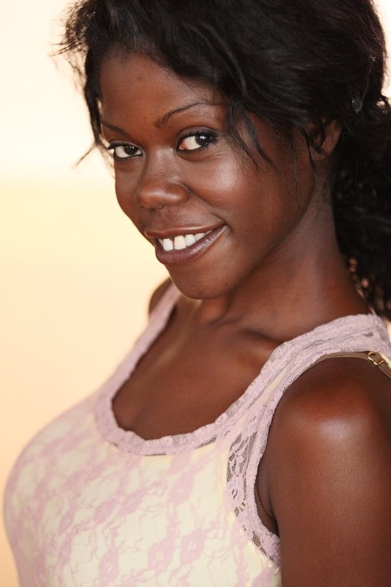 Actor Julanne Chidi Hill