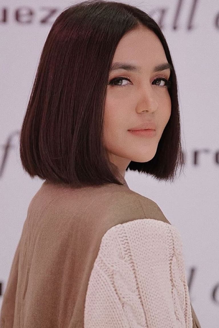 Actor Anastasia Herzigova