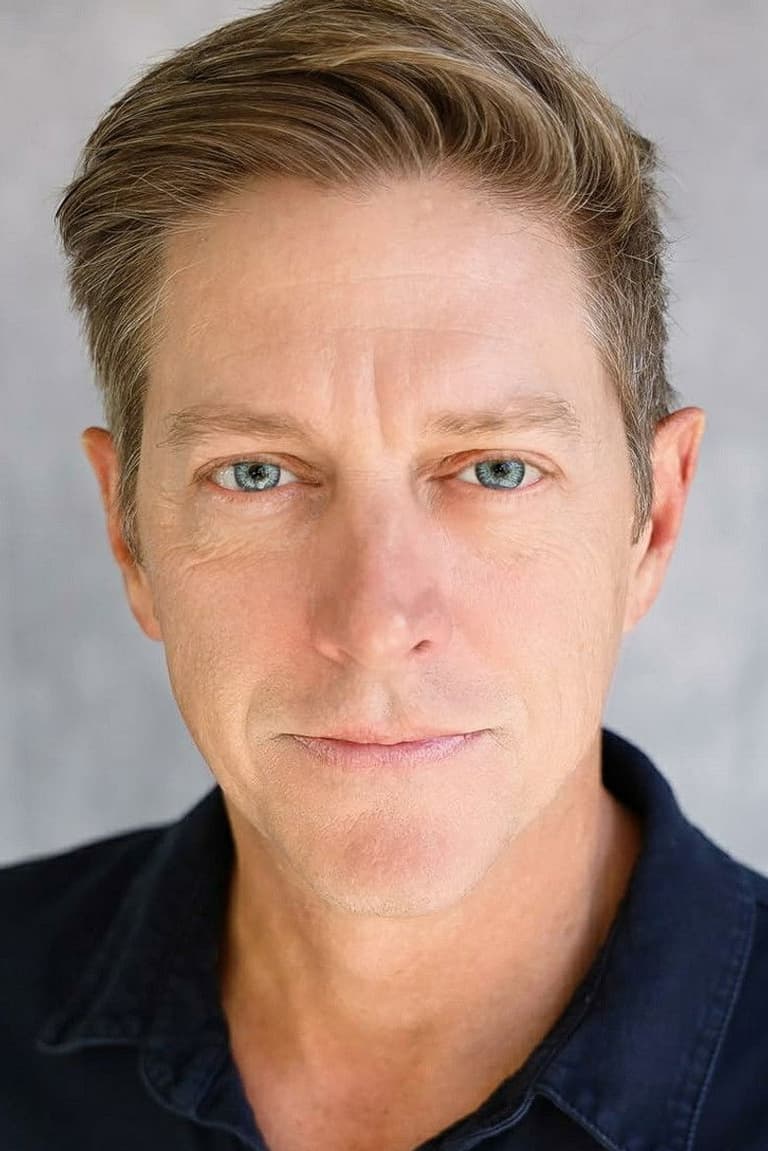 Actor Kevin Rahm