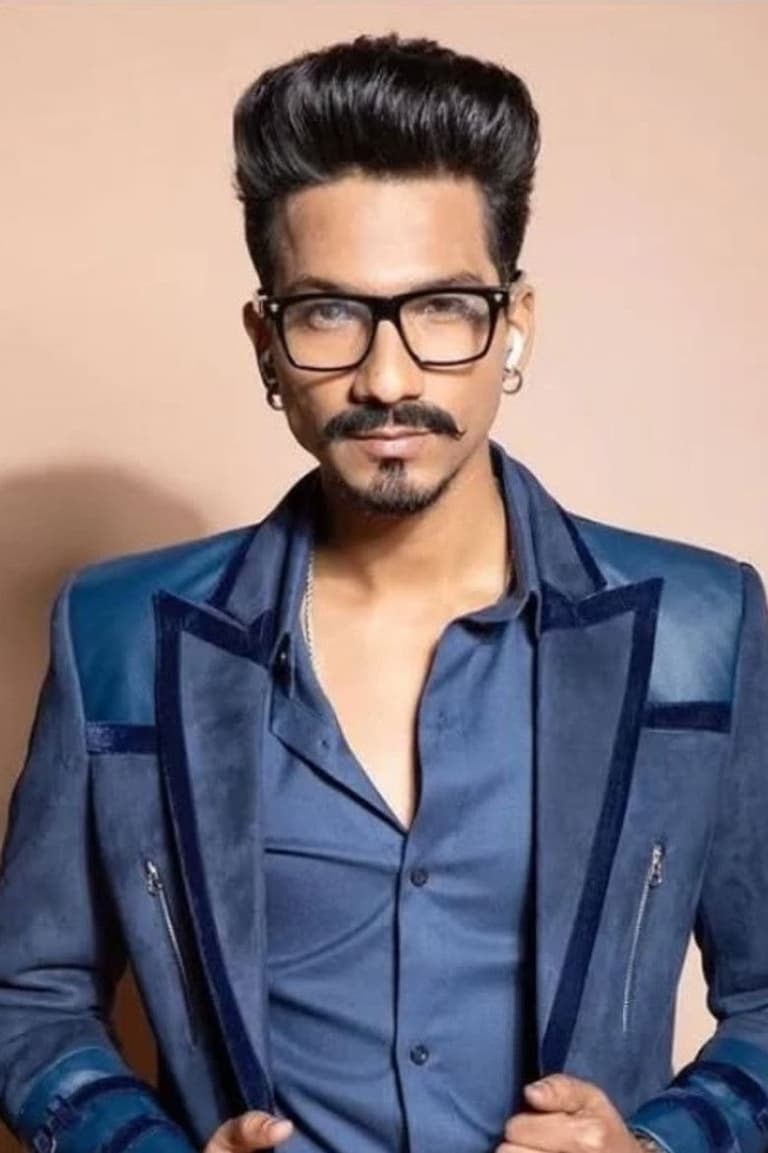 Actor Haarsh Limbachiyaa