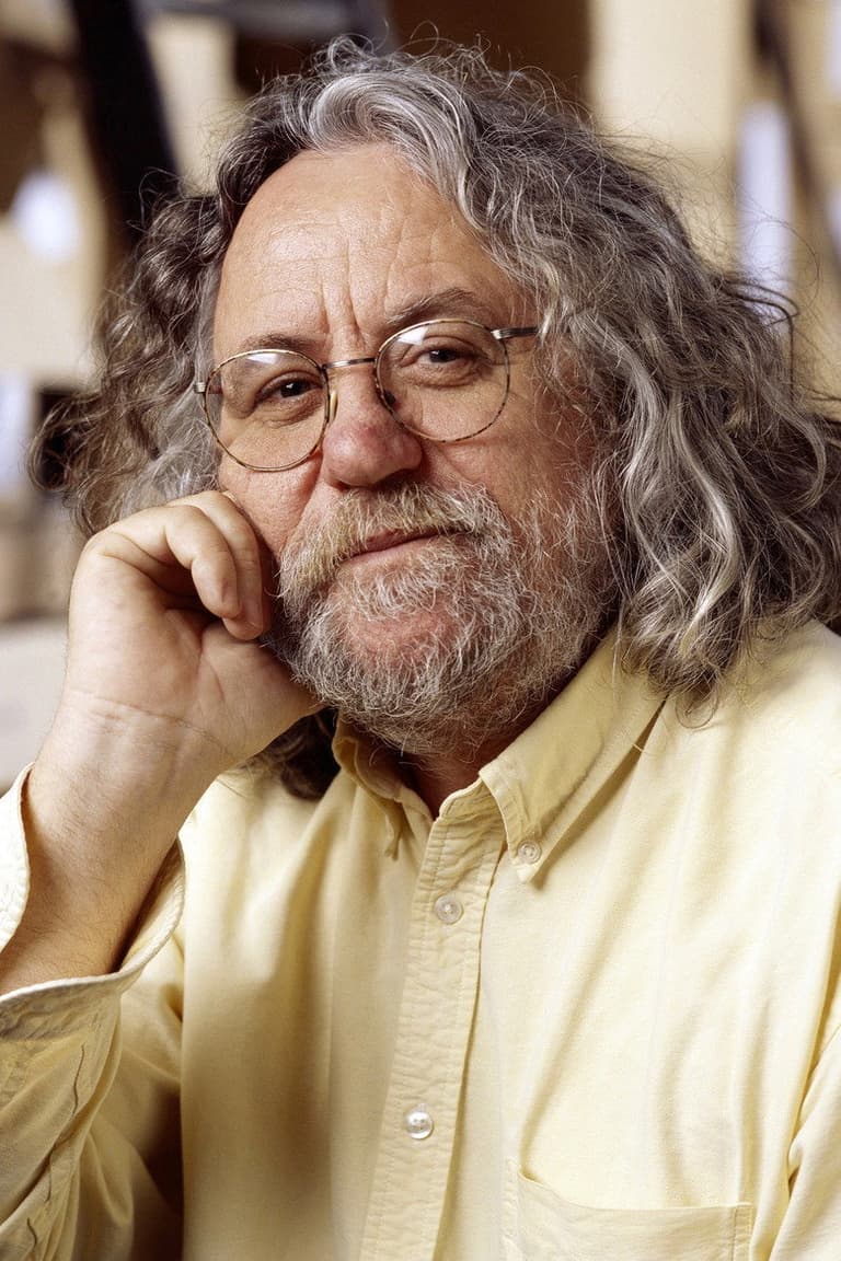 Actor Dan Hennah