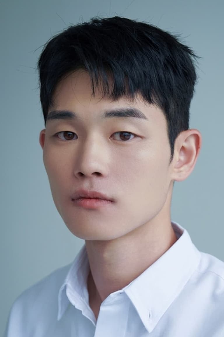 Actor Kim Jeong-jin