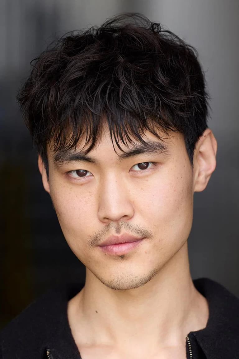 Actor Paul Syre