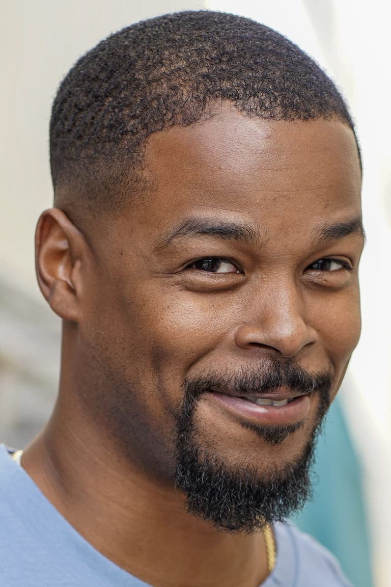 Actor Gregg Wayans