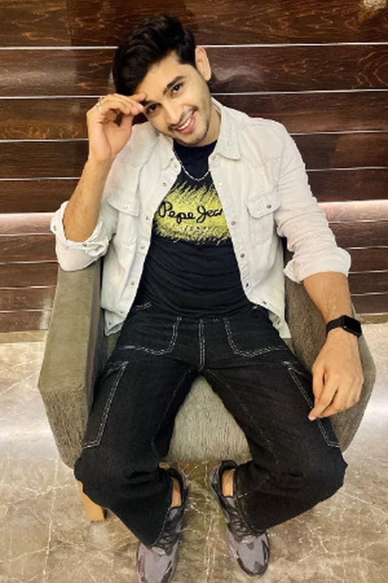 Actor Vikram Dwivedi