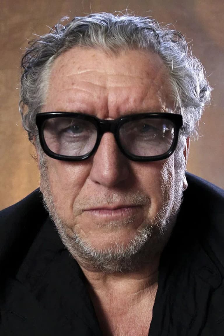 Actor Steve Jones