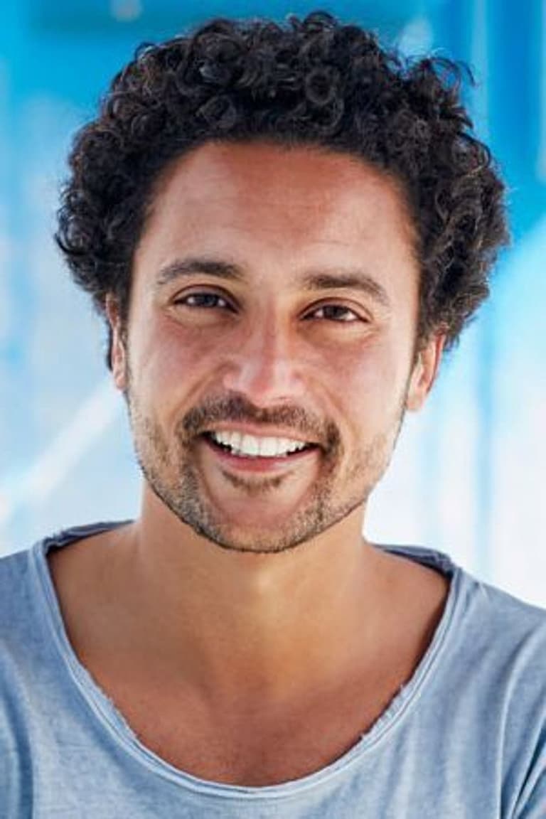 Actor Omar El-Saeidi