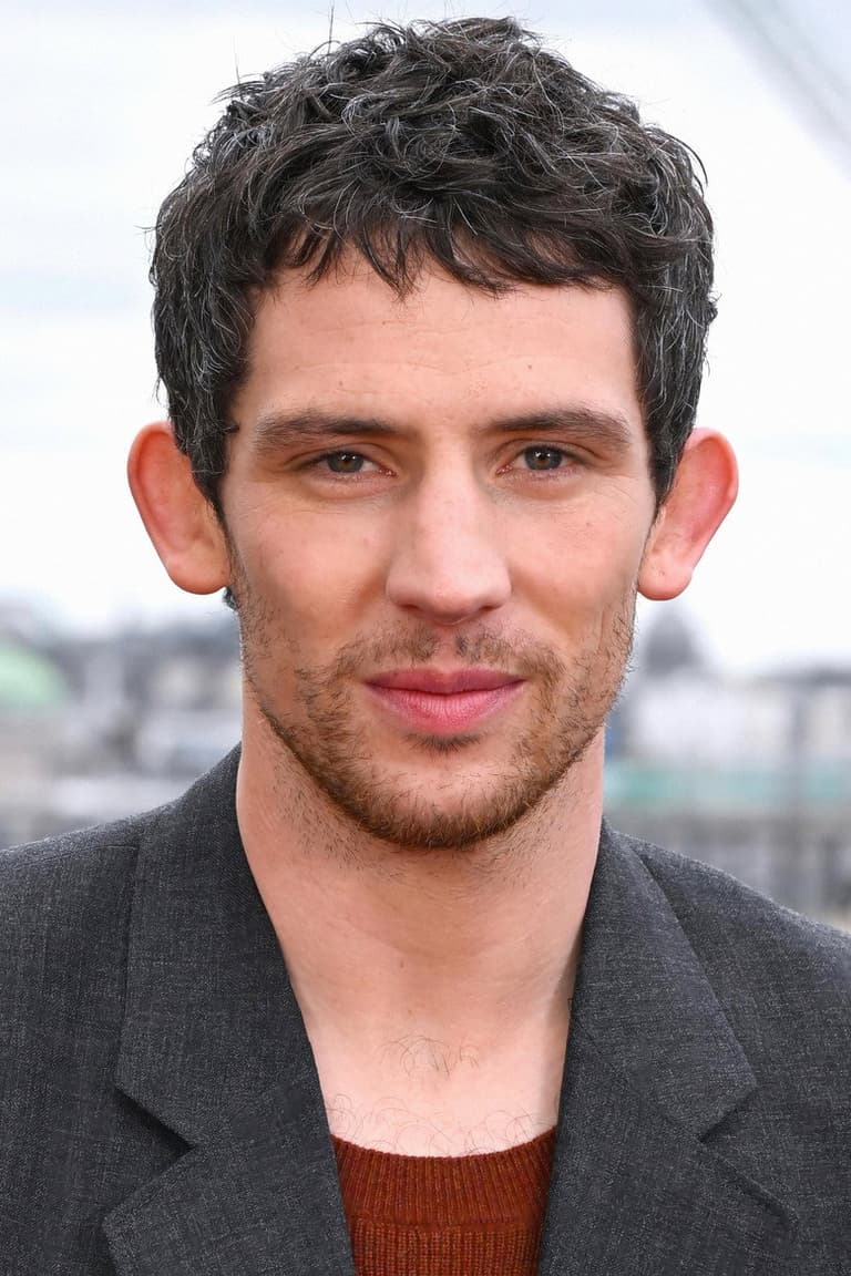 Actor Josh O'Connor