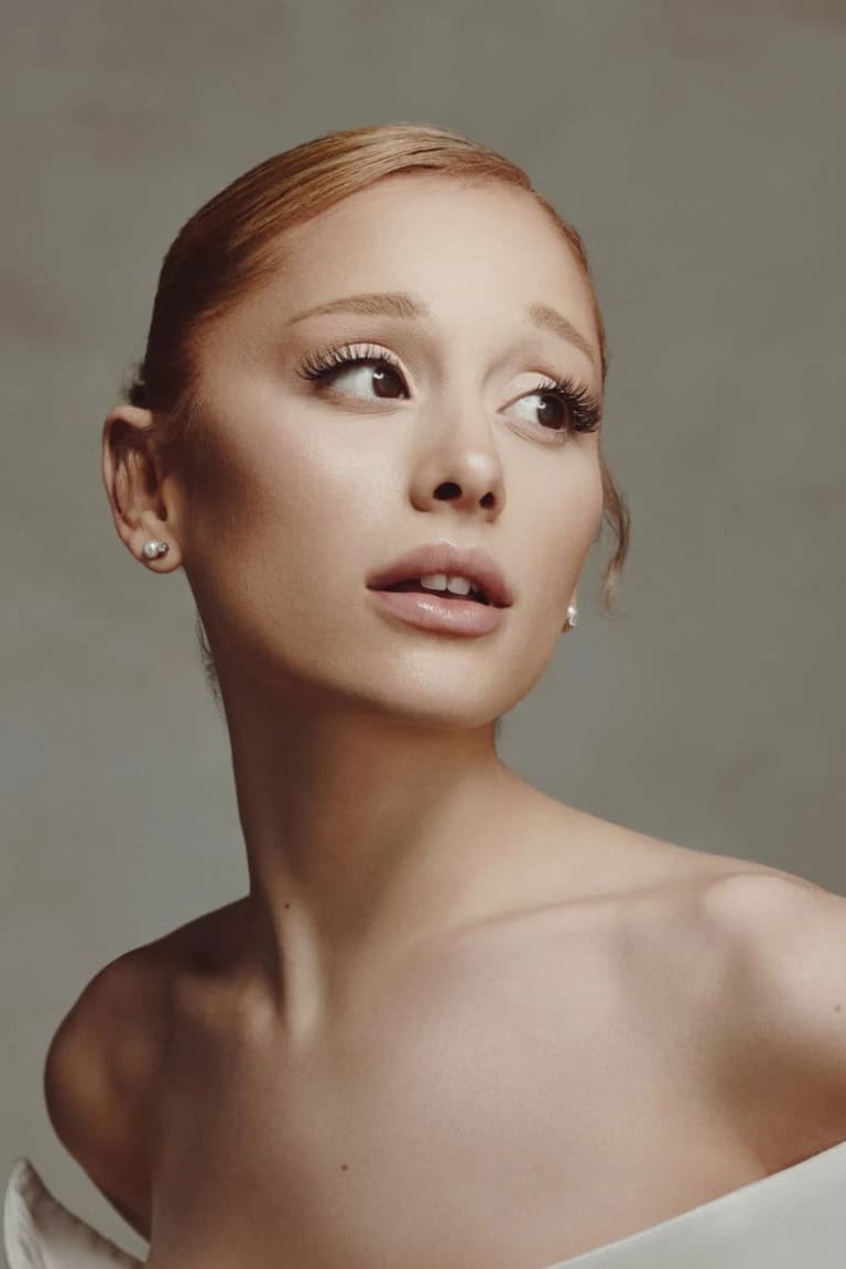 Actor Ariana Grande