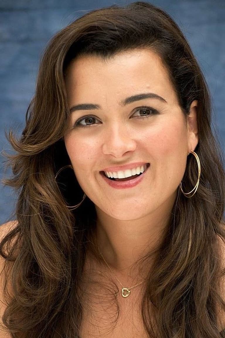 Actor Cote de Pablo