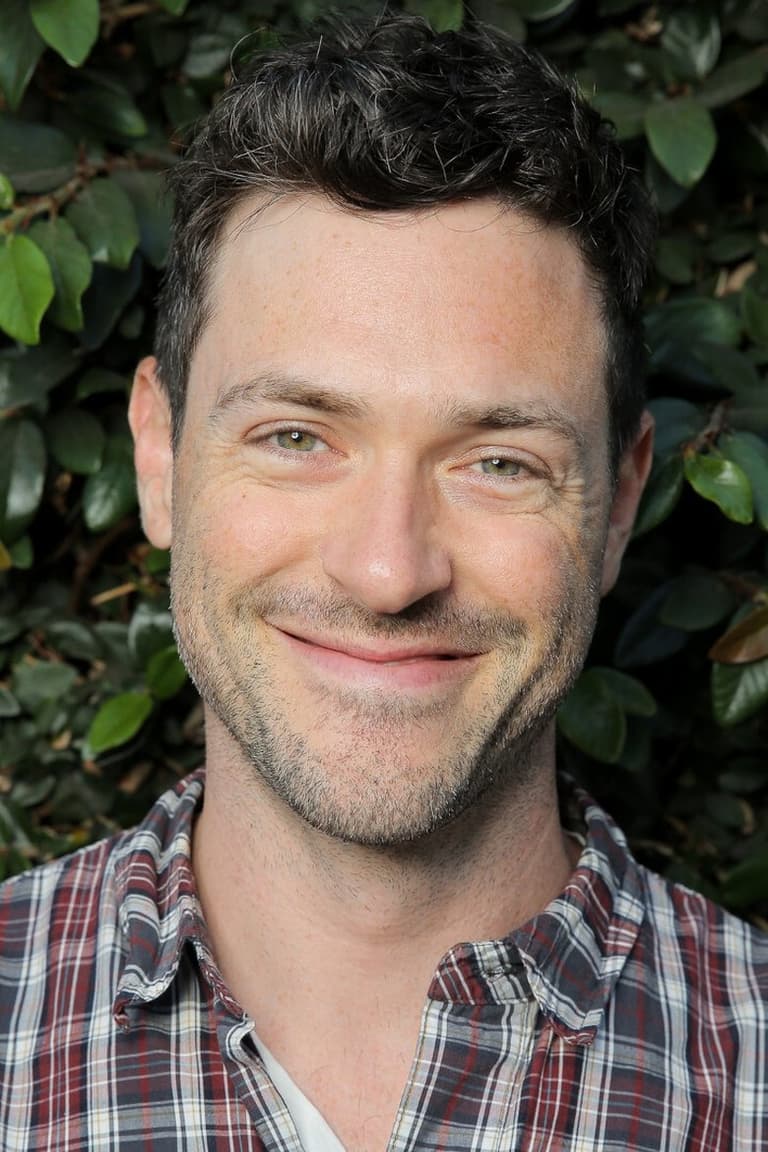 Actor Brendan Hines