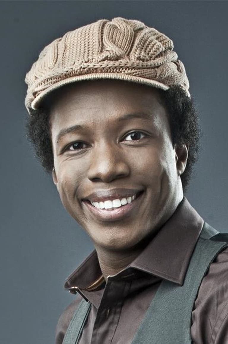 Actor Mauro Castillo