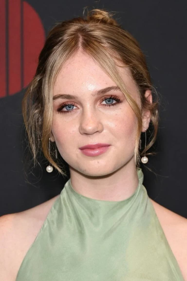 Actor Ariel Donoghue