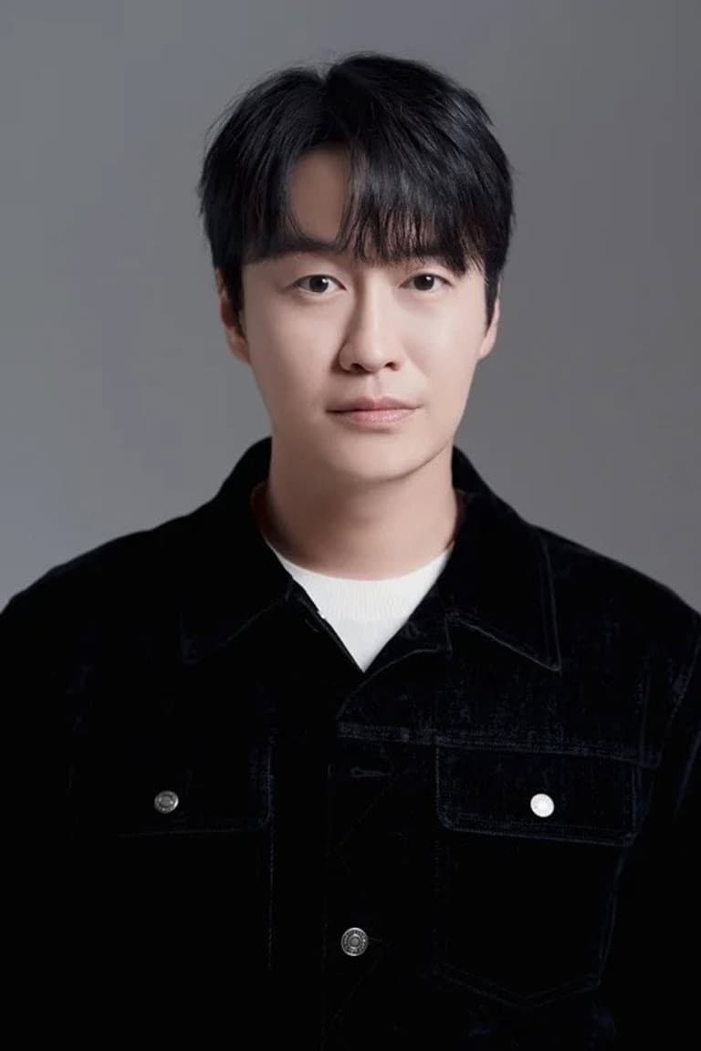 Actor Oh Eui-sik