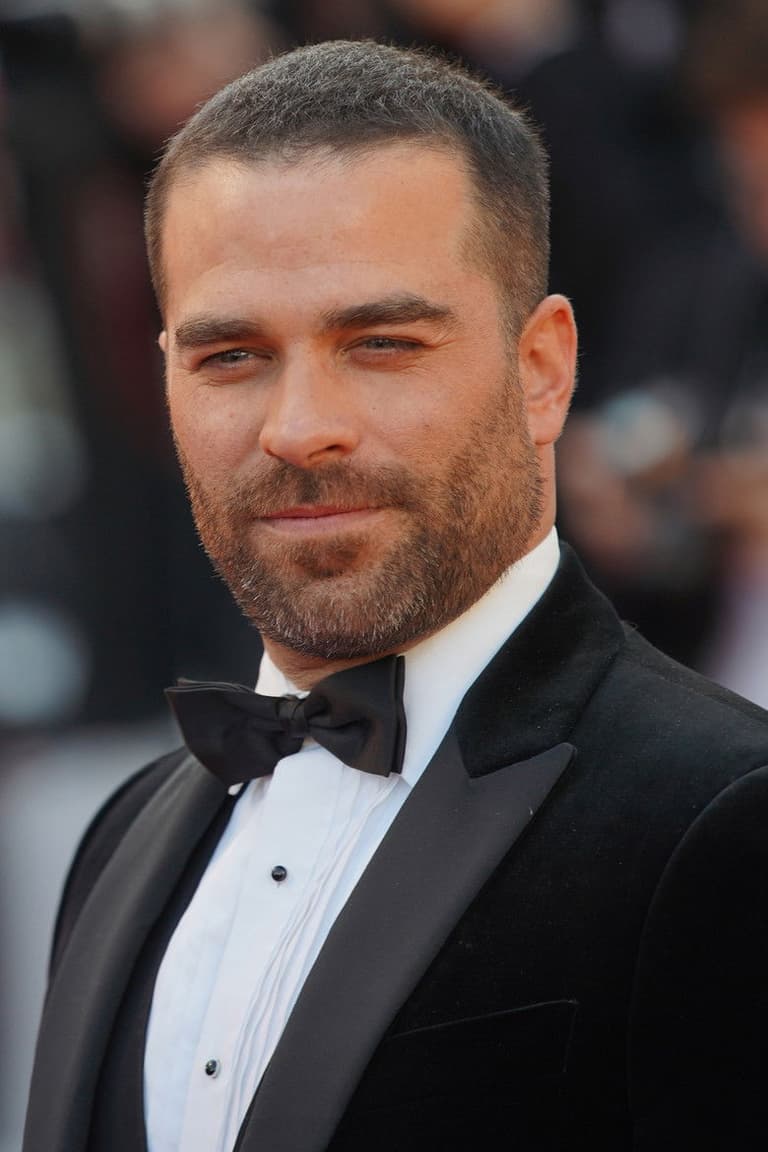 Actor Alejandro Nones