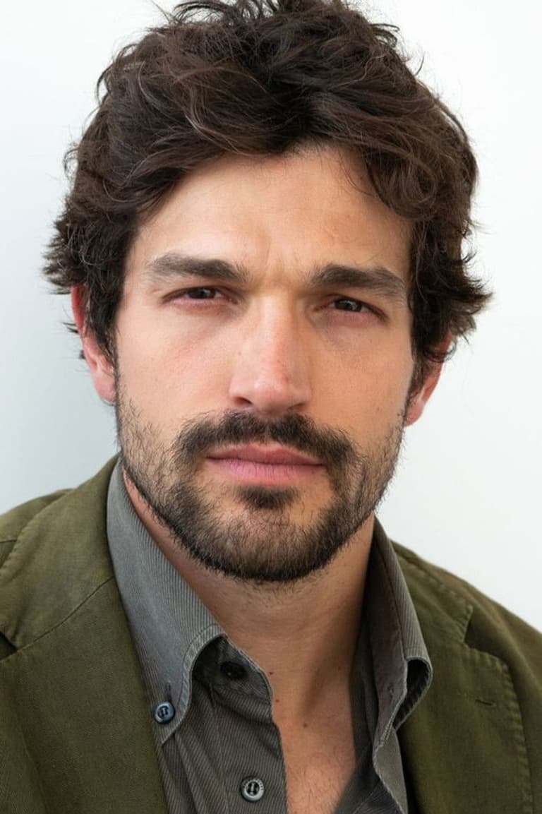 Actor Paul Anthony Kelly