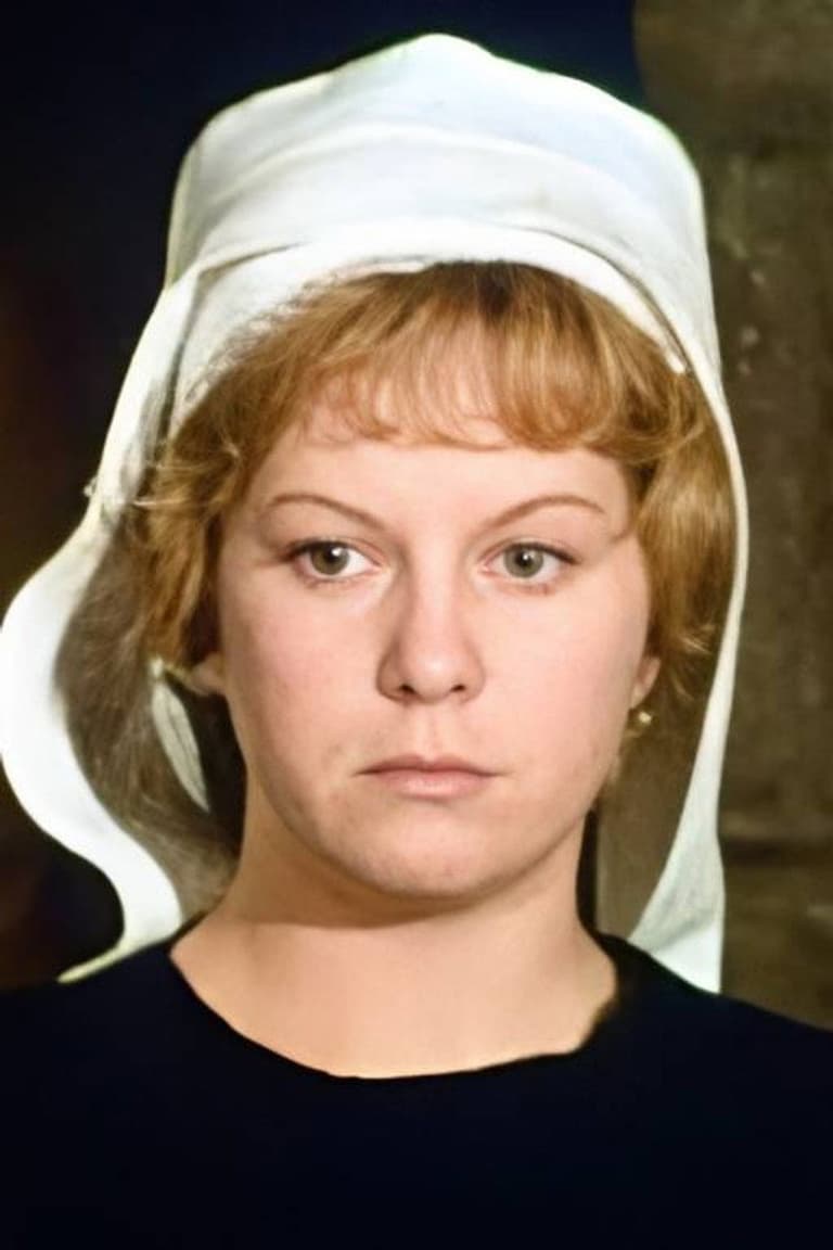 Actor Evane Hanska