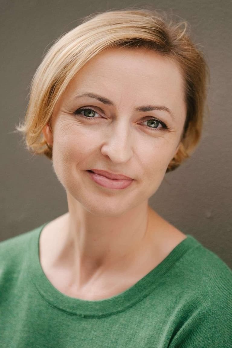 Actor Sarah Aubrey