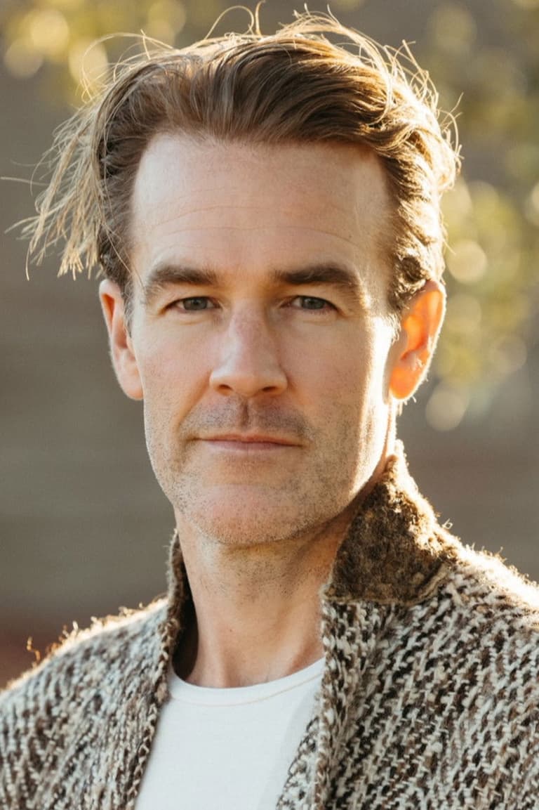 Actor James Van Der Beek