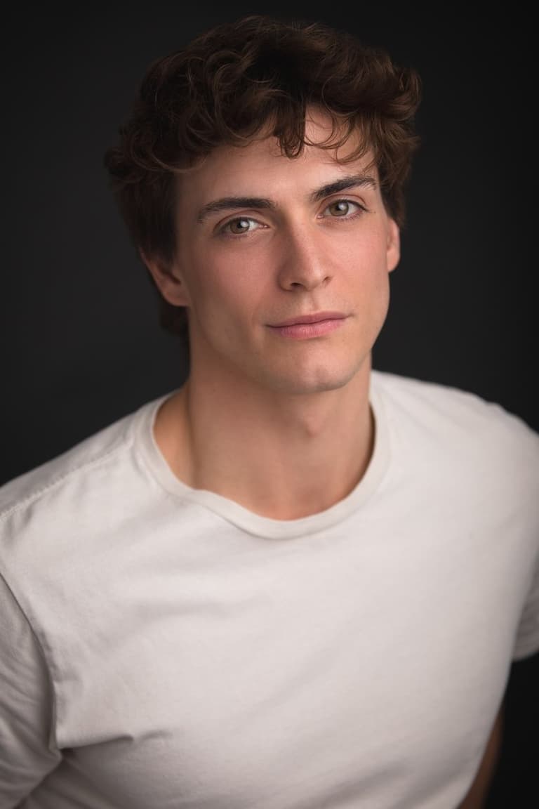 Actor Kaden Connors