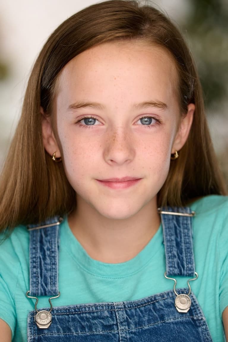 Actor Ava Weiss