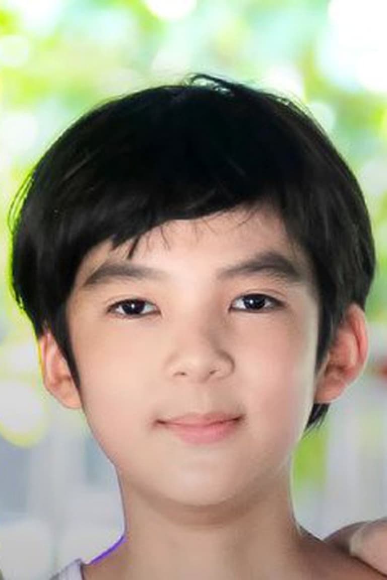 Actor ศศิศ ฉัตรพิรุฬห์พันธุ์