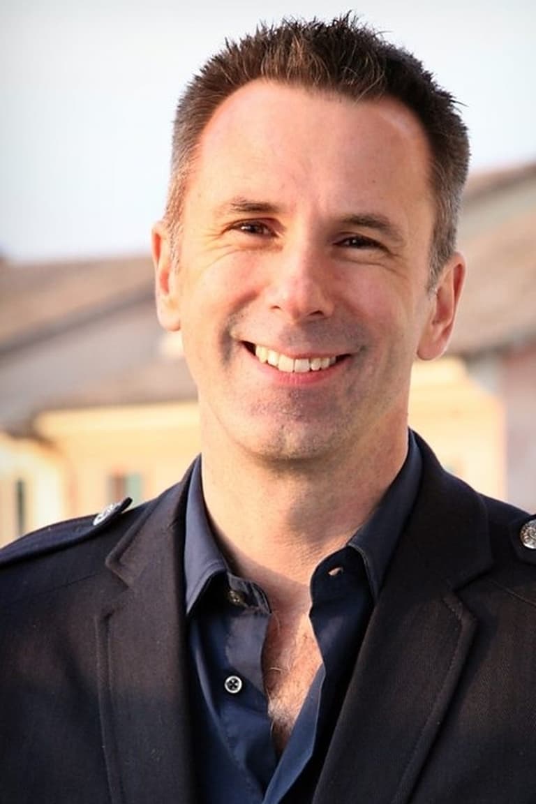 Actor Spencer Kelly
