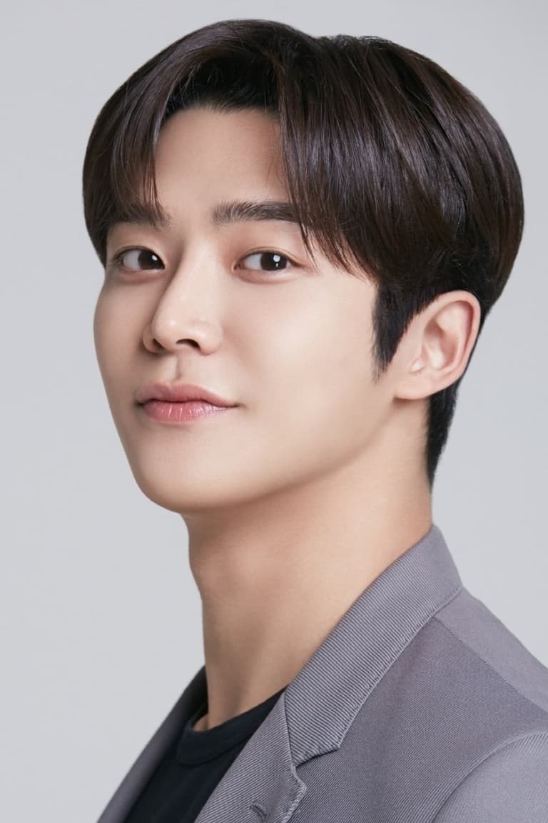 Actor 로운