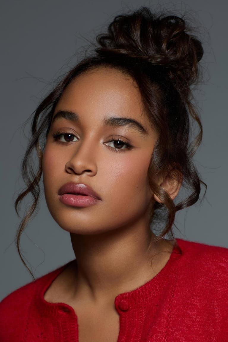 Actor Jordyn Curet