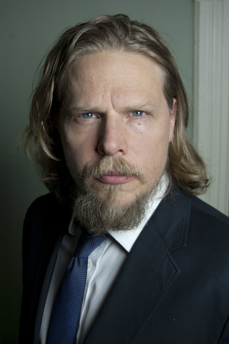 Actor Ian Matthews