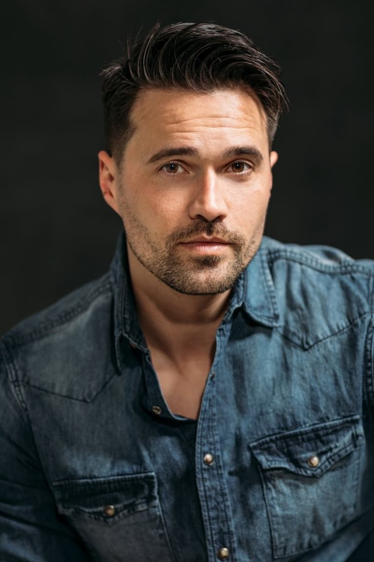 Actor Brett Dalton
