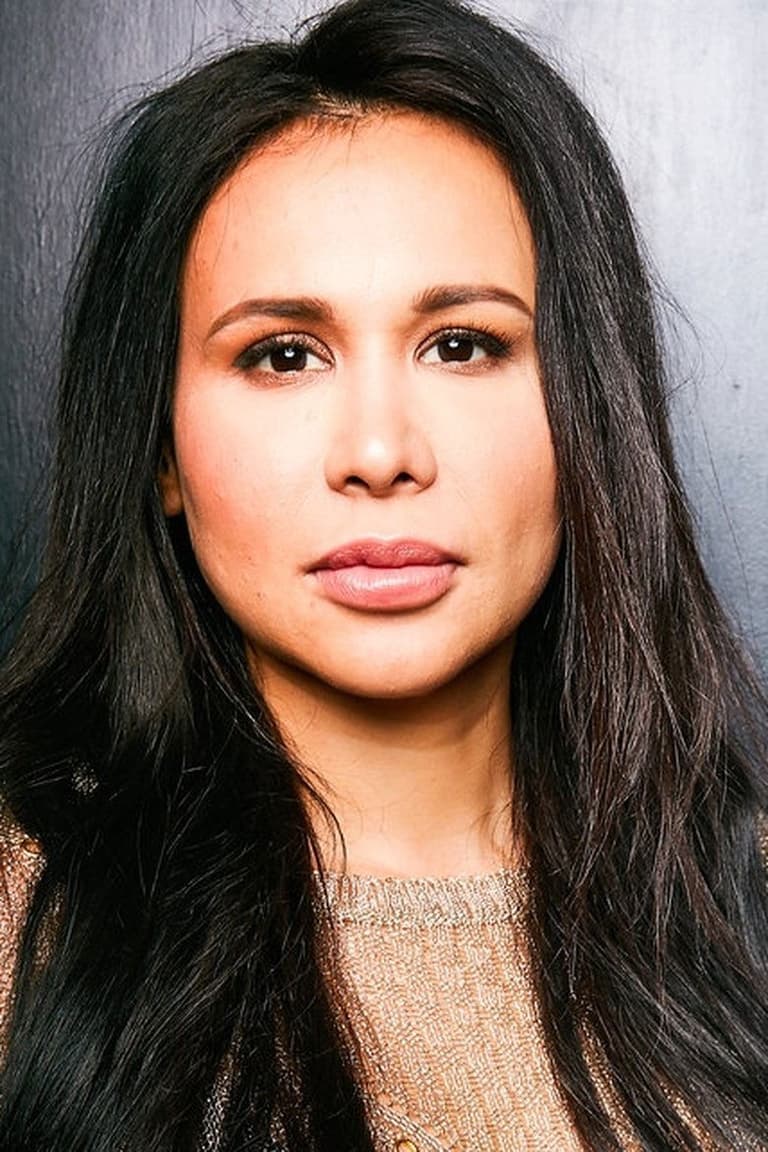 Actor Isabella Sanchez