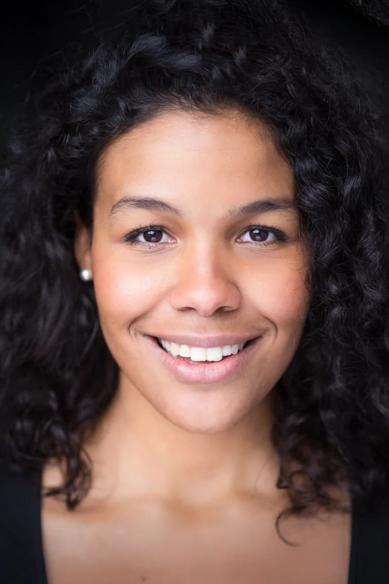 Actor Zahra Newman