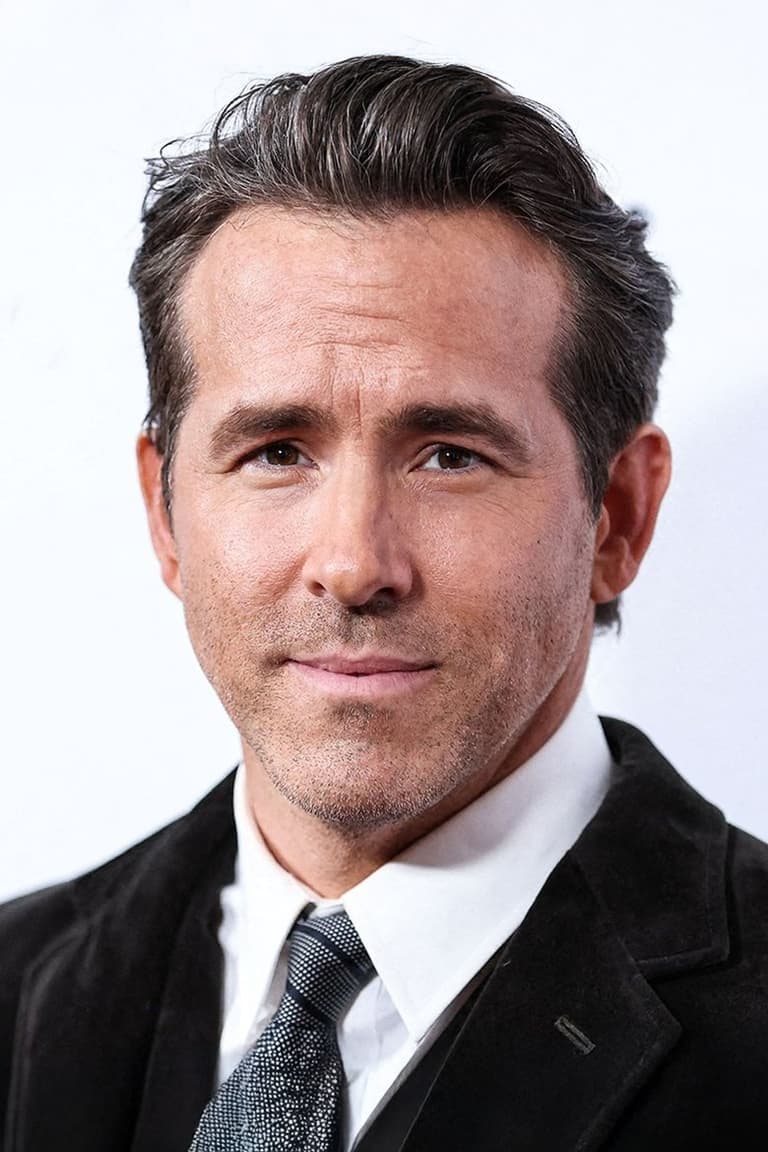 Actor Ryan Reynolds