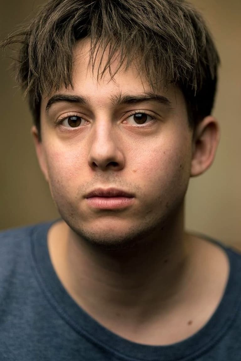 Actor Gabriel Howell
