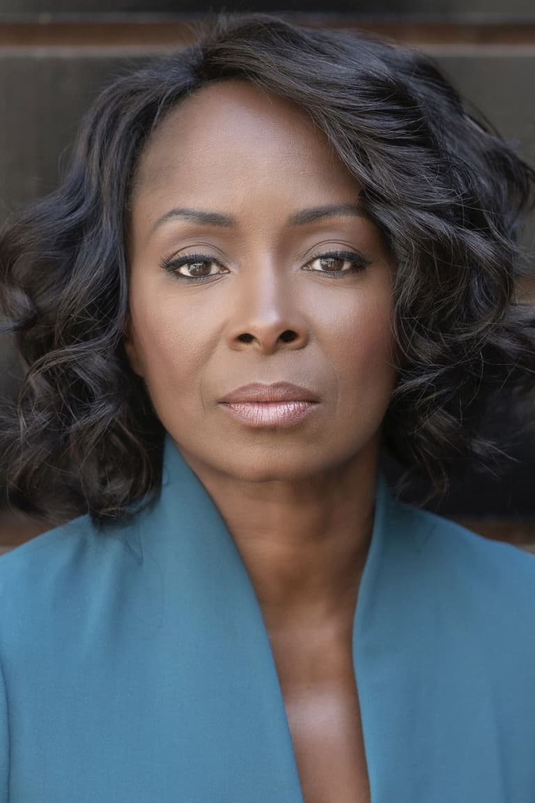 Actor Crystal R. Fox
