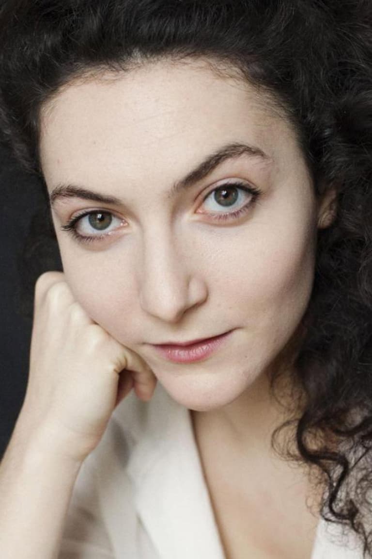 Actor Fanny Bloc