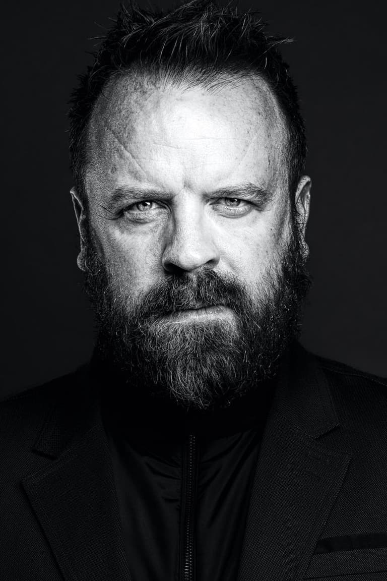 Actor Simon Phillips