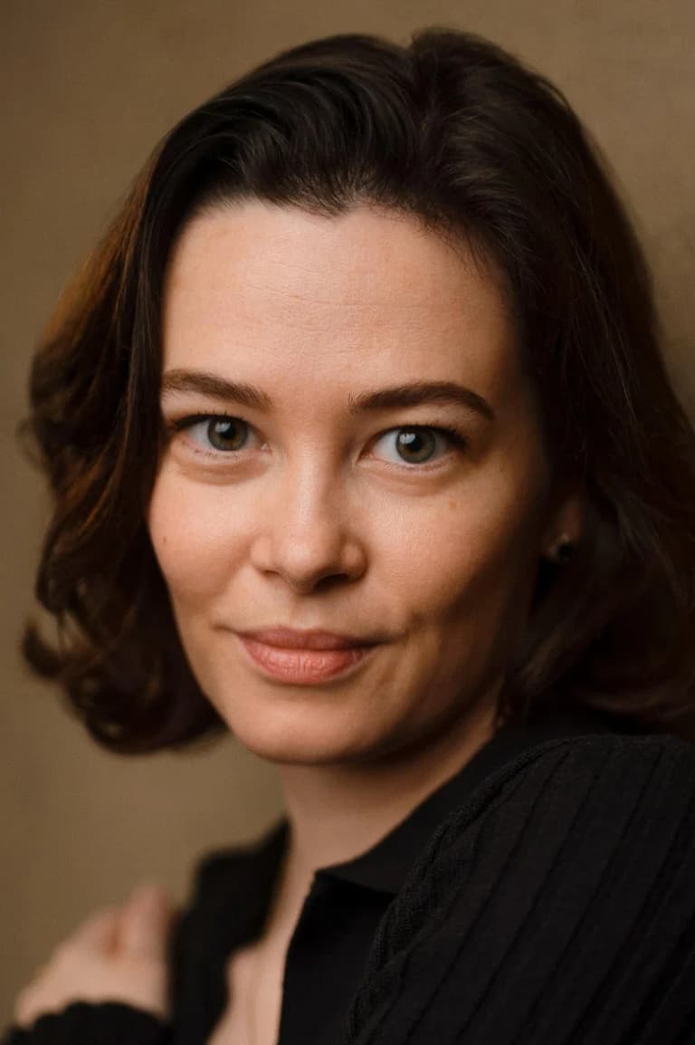 Actor Bethany Slater