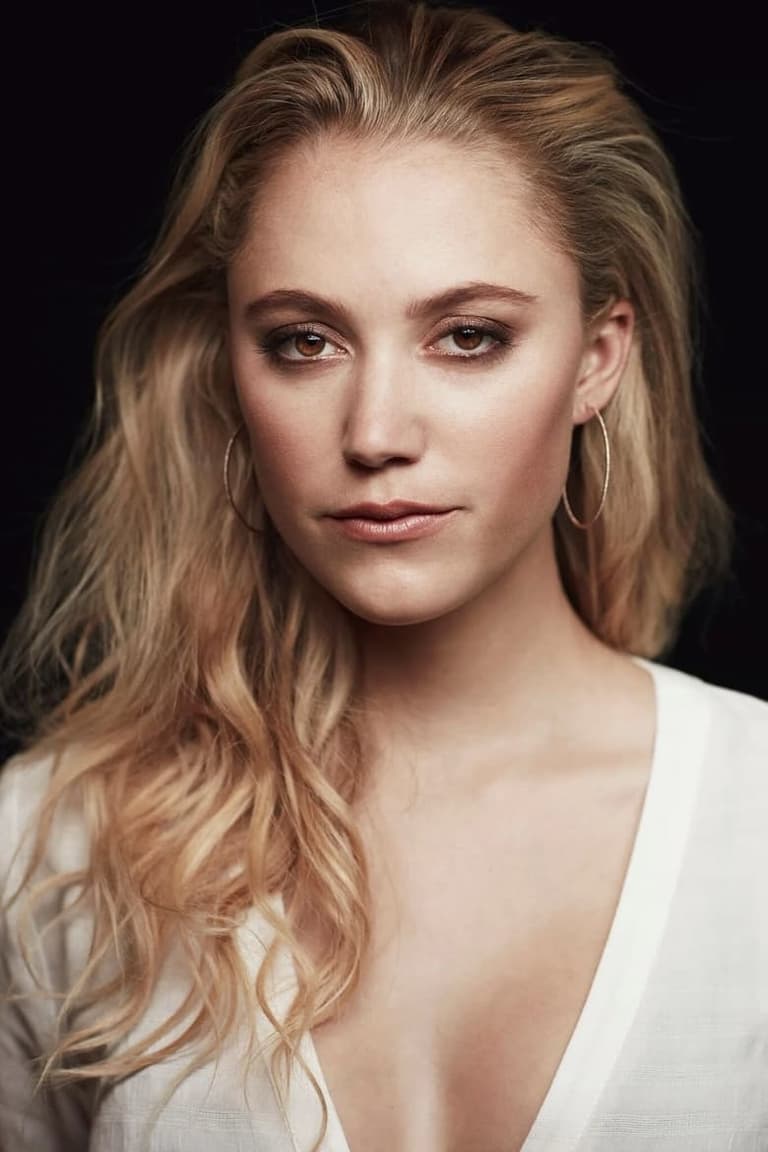 Actor Maika Monroe