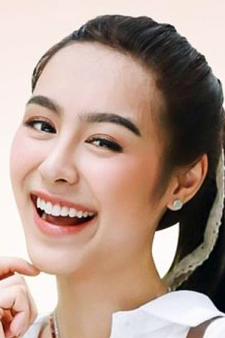 Actor ปุญญ์ปรีดี คุ้มพร้อม รอดสวาสดิ์