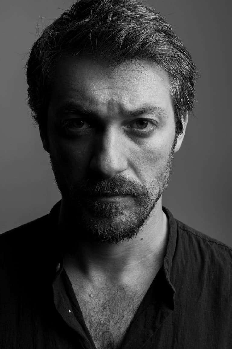 Actor თორნიკე გოგრიჭიანი