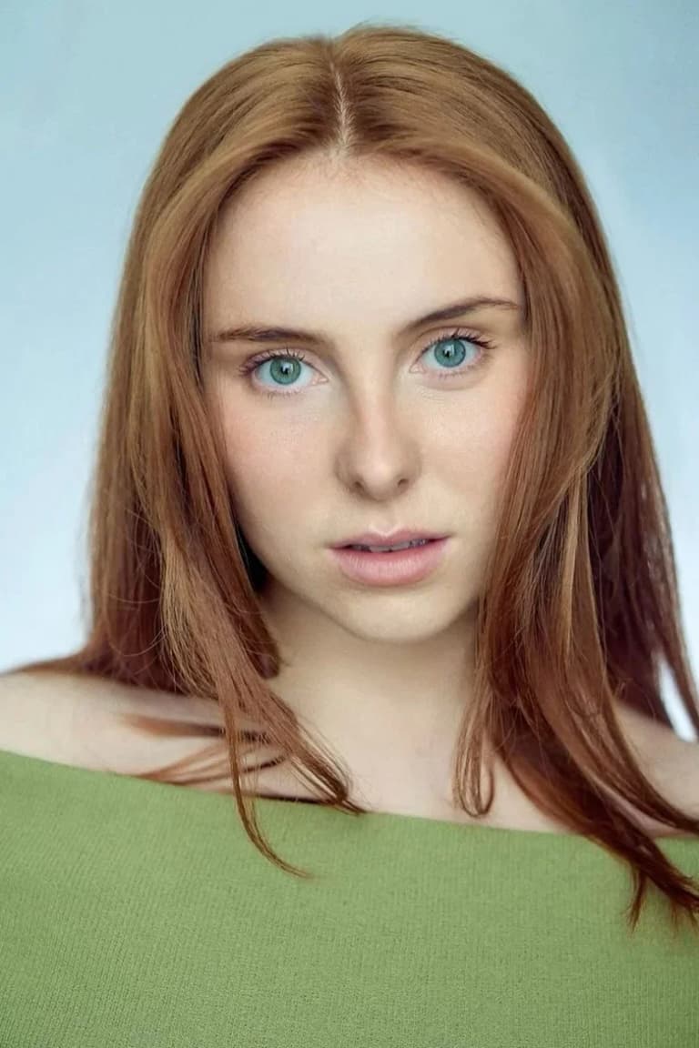 Actor Molly Elson