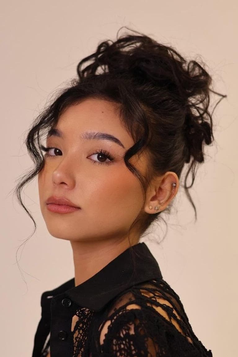 Actor Kiawentiio