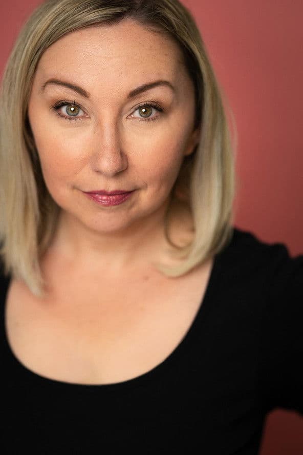 Actor Catriona Leger