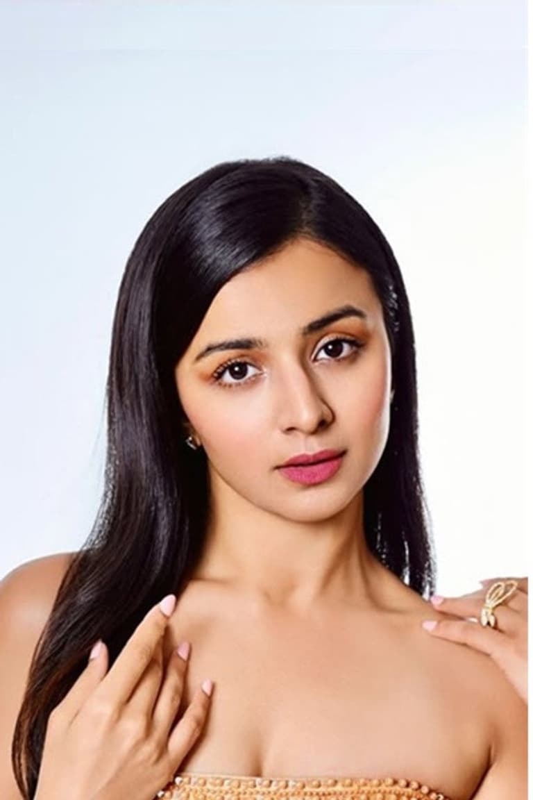 Actor Mahima Makwana