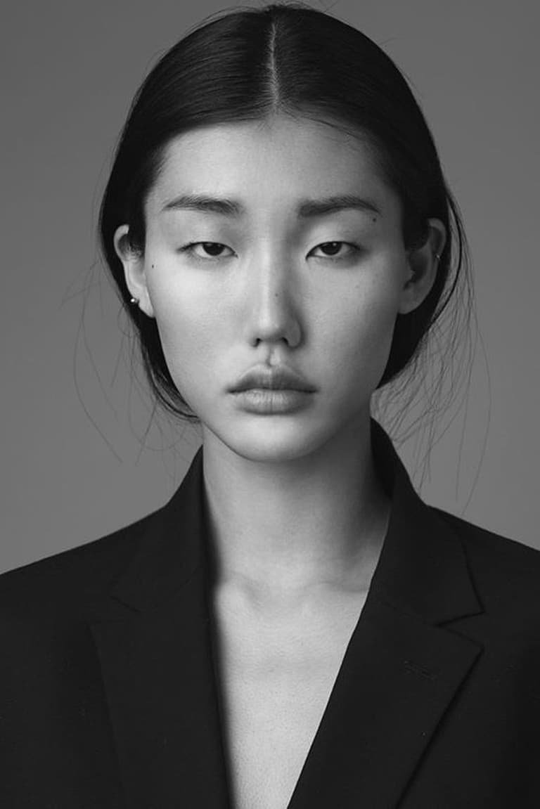 Actor Jeannie Park