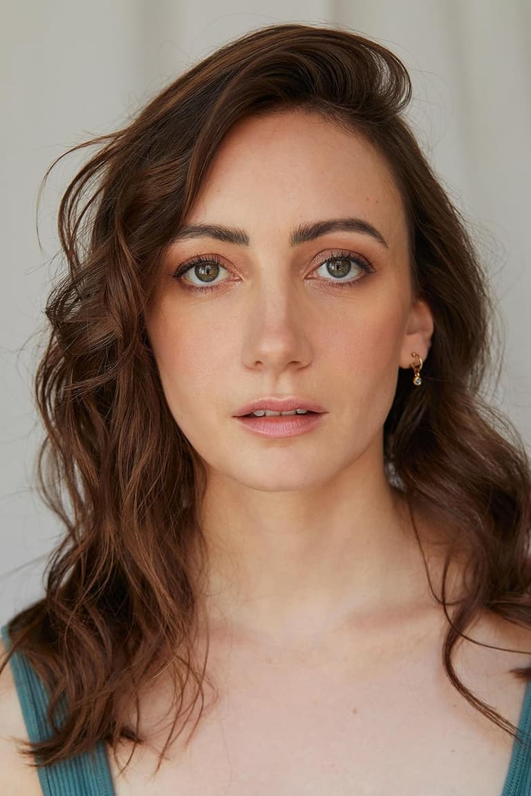 Actor Julia Messina