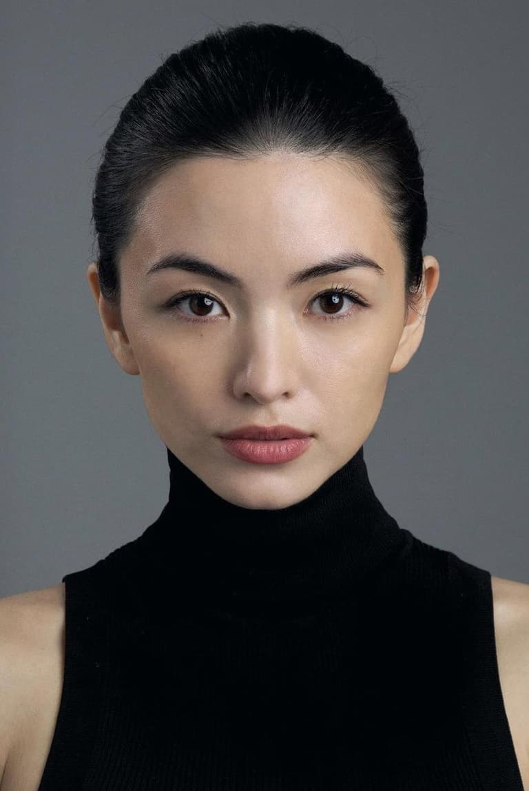 Actor Emi Aramaki