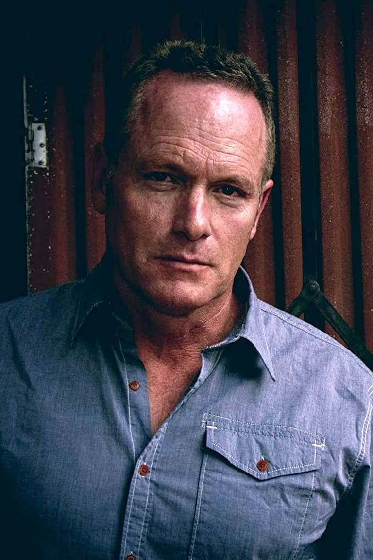 Actor James Bannon